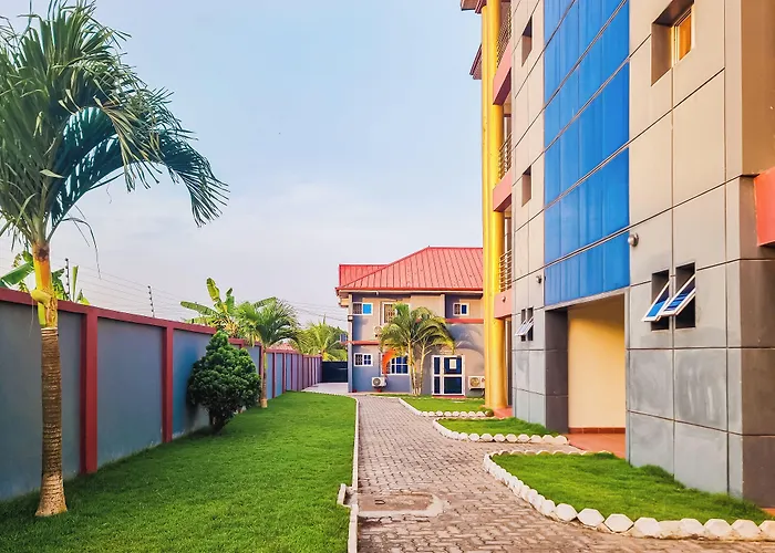 Rhogem Hotel